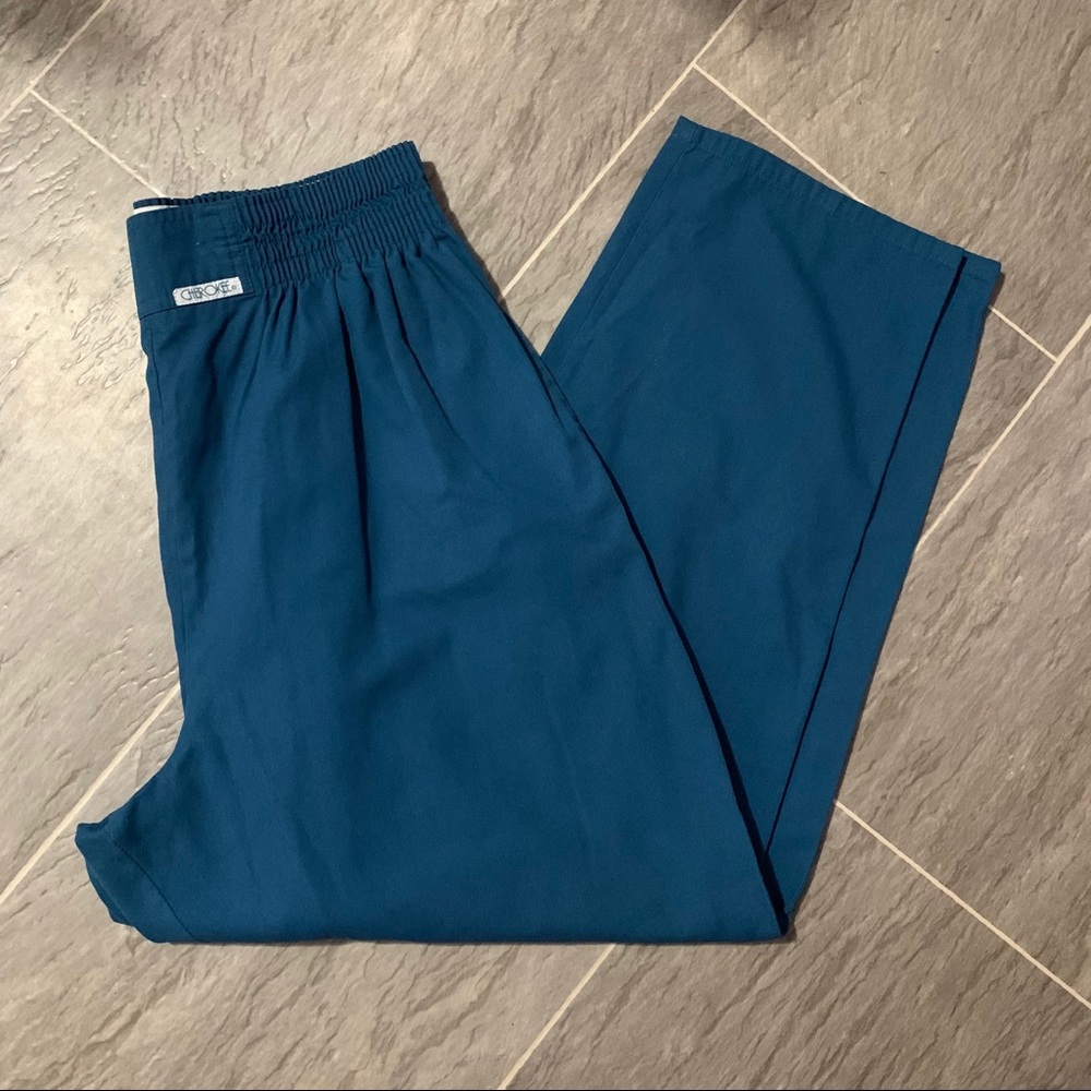 CHEROKEE SCRUBS PANTS L✨